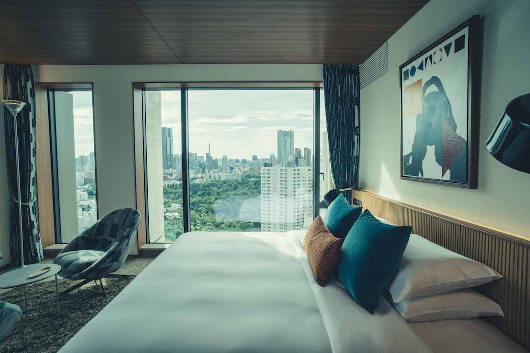 FEATHER PILLOW by IWATA