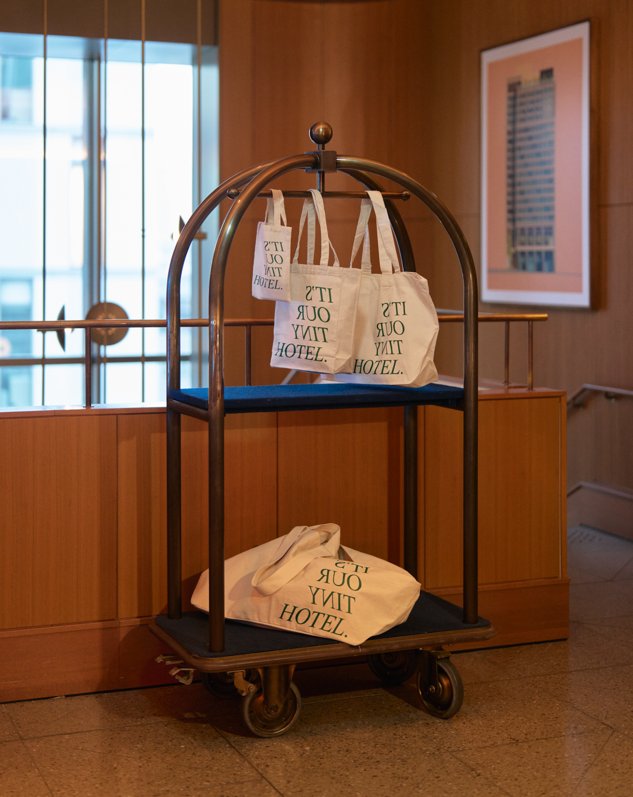 THE AOYAMA GRAND HOTEL collaboration with BOUTIQUE TOTE BAG (EXTRA LARGE)