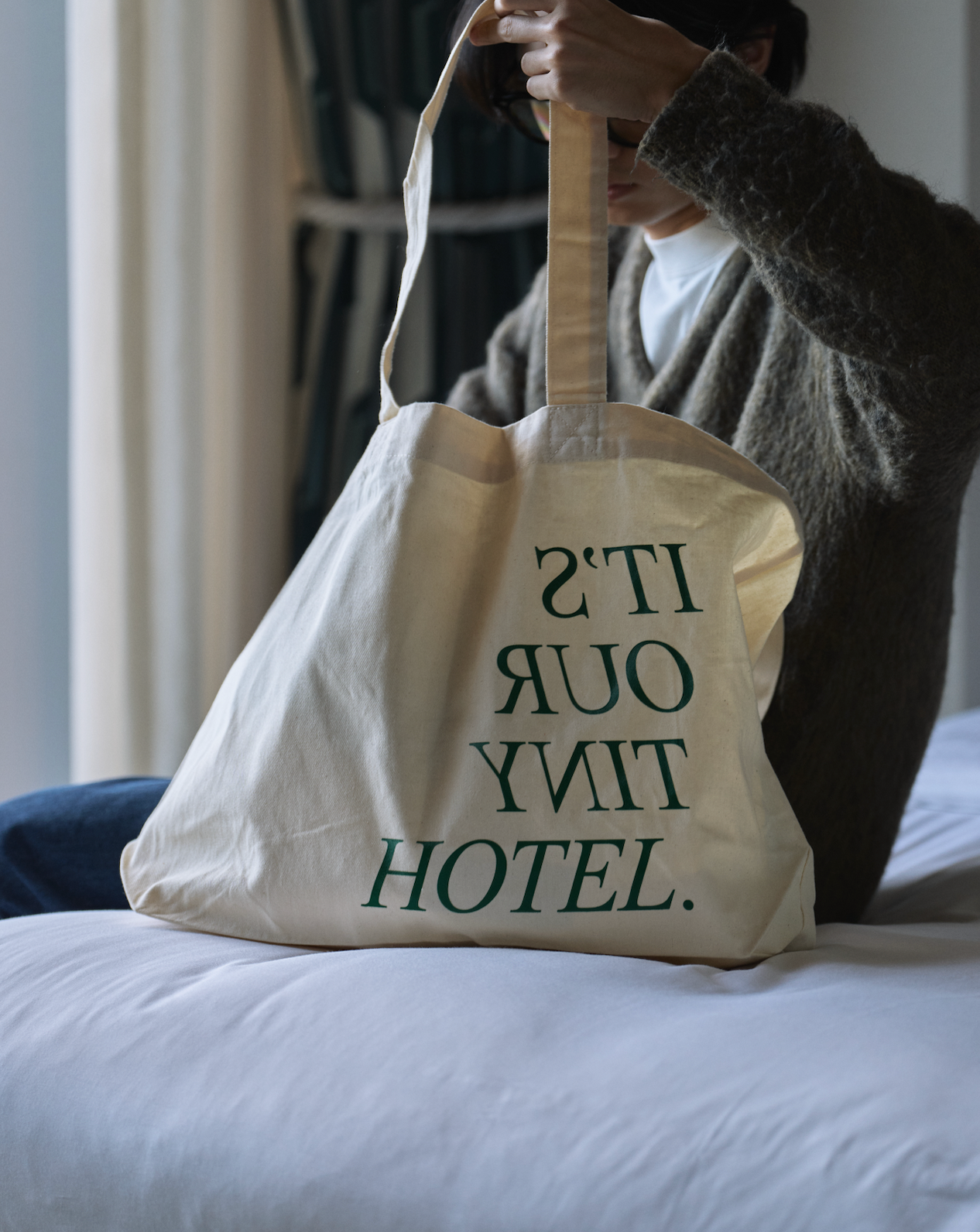 THE AOYAMA GRAND HOTEL collaboration with BOUTIQUE TOTE BAG (LARGE)